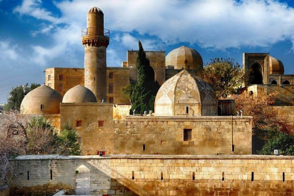 قصر شيروان شاه