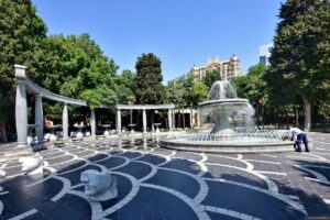 ساحة النوافير