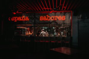 مطعم نرجس باكو