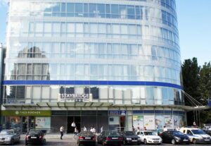 ستايبريدج سويتس باكو