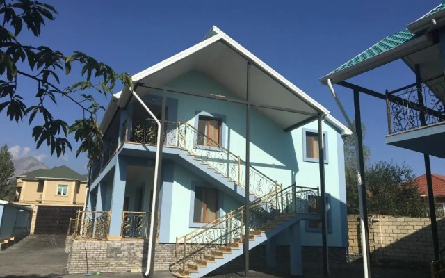 فندق اميرالد هاوس