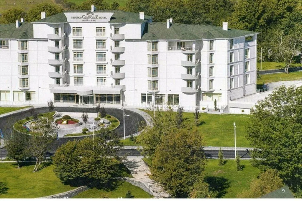 فندق ثيرمال غابالا