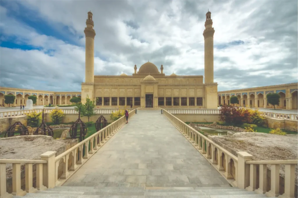 مسجد الجمعة المركزي مسجد الجمعة المركزي