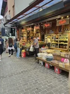 سوق مولوز الشعبي طرابزون