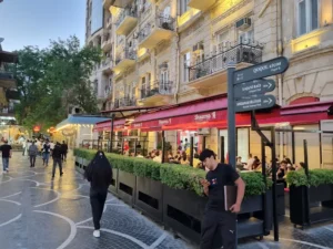 شارع نظامي للتسوق