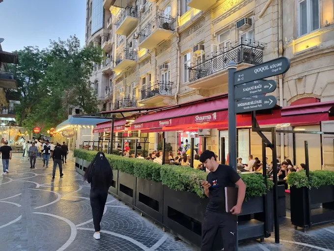 شارع نظامي للتسوق