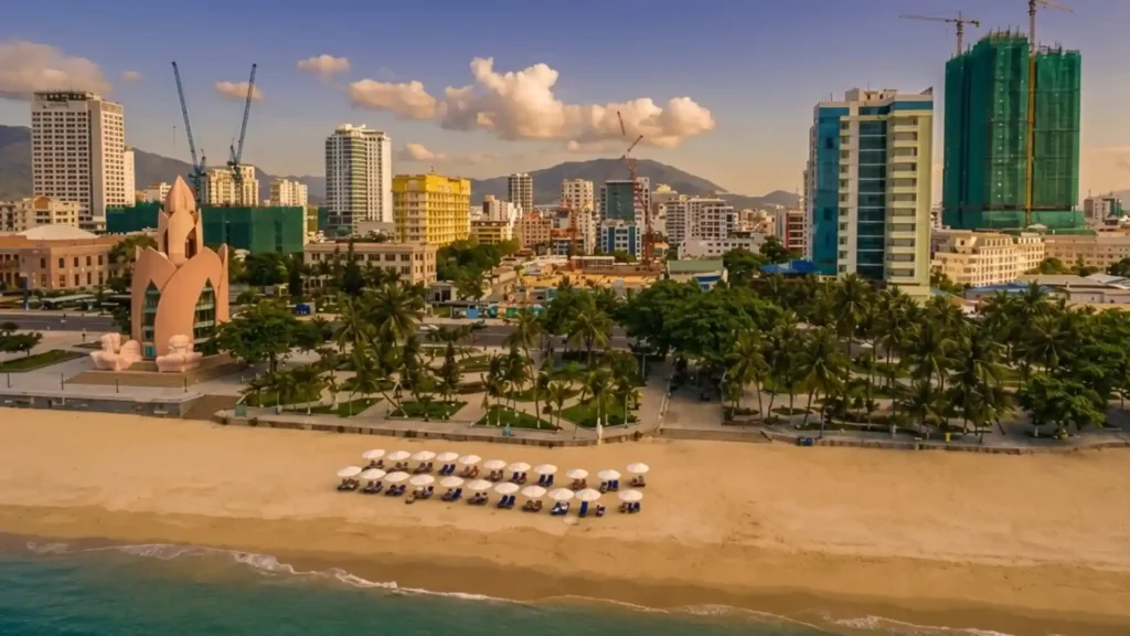 شارع تران فو (Tran Phu Beach)