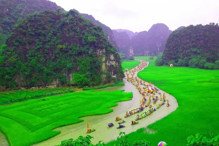 منطقة تام كوك (Tam Coc)