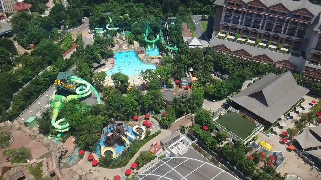 حديقة العاب مائية - Adventure Cove Waterpark