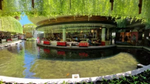 مركز تسوق بيتشوالك بالي