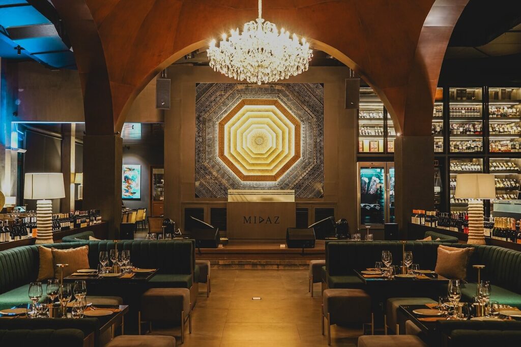 مطعم ميداس بالي