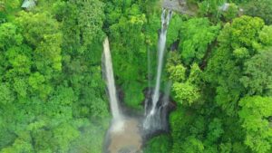 شلال سيكومبول بالي