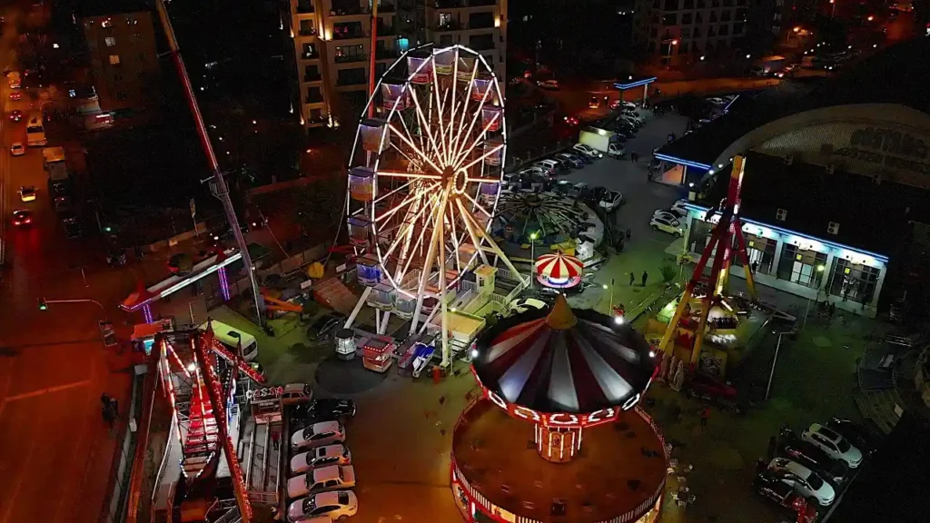 ملاهي بوستانجي لونابارك Bostanci Lunapark