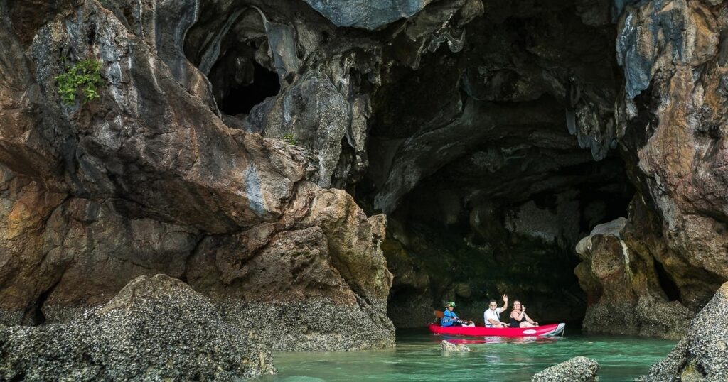 جزر خليج فانغ نغا