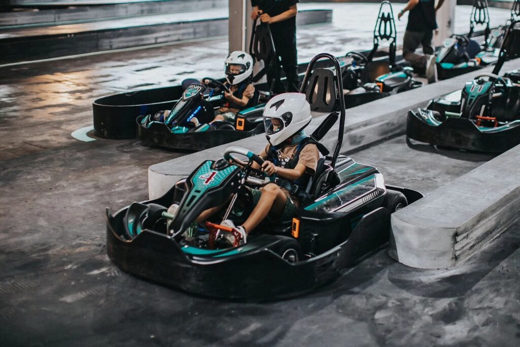 سيارات فورمولا بوكيت