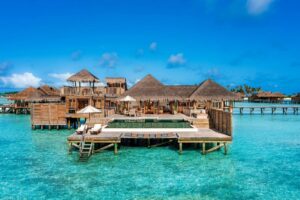 منتجع جيلي لانكانفوشي المالديف