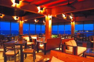 مطعم سي هاوس المالديف