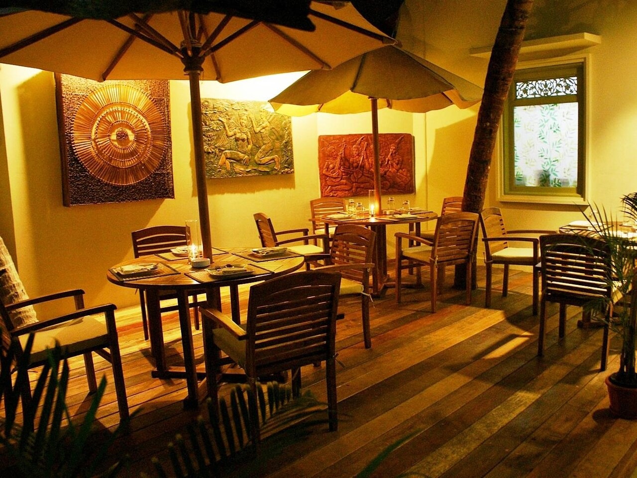 مطعم سالا تاي المالديف