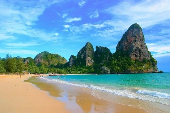 رايلي بيتش-Railay Beach رايلي بيتش-Railay Beach