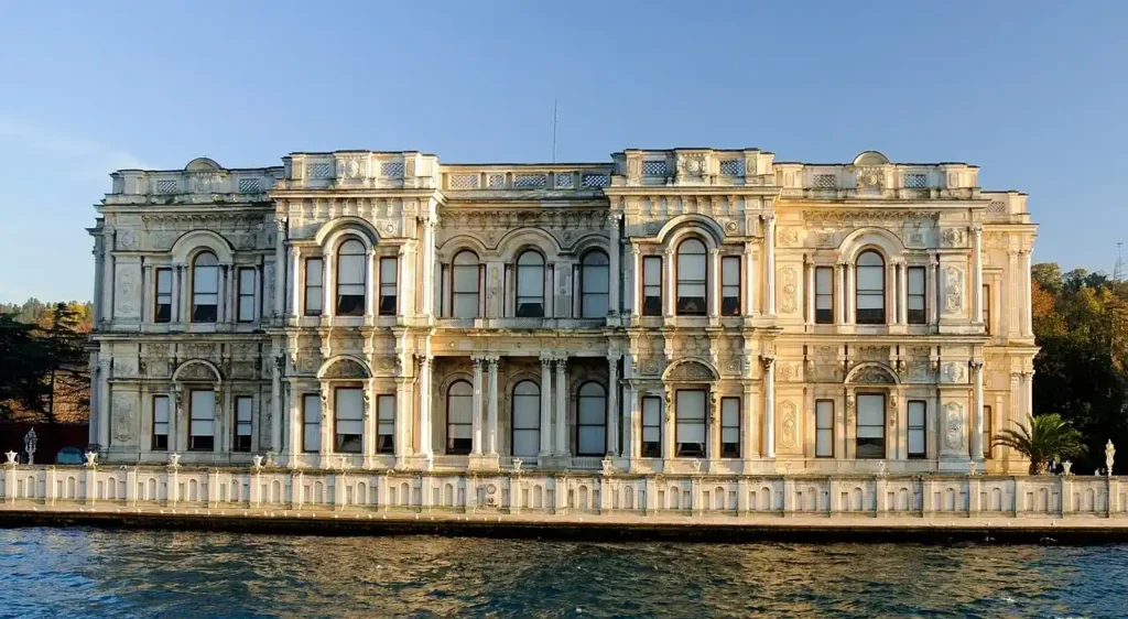 قصر بيلربي Beylerbeyi Palace