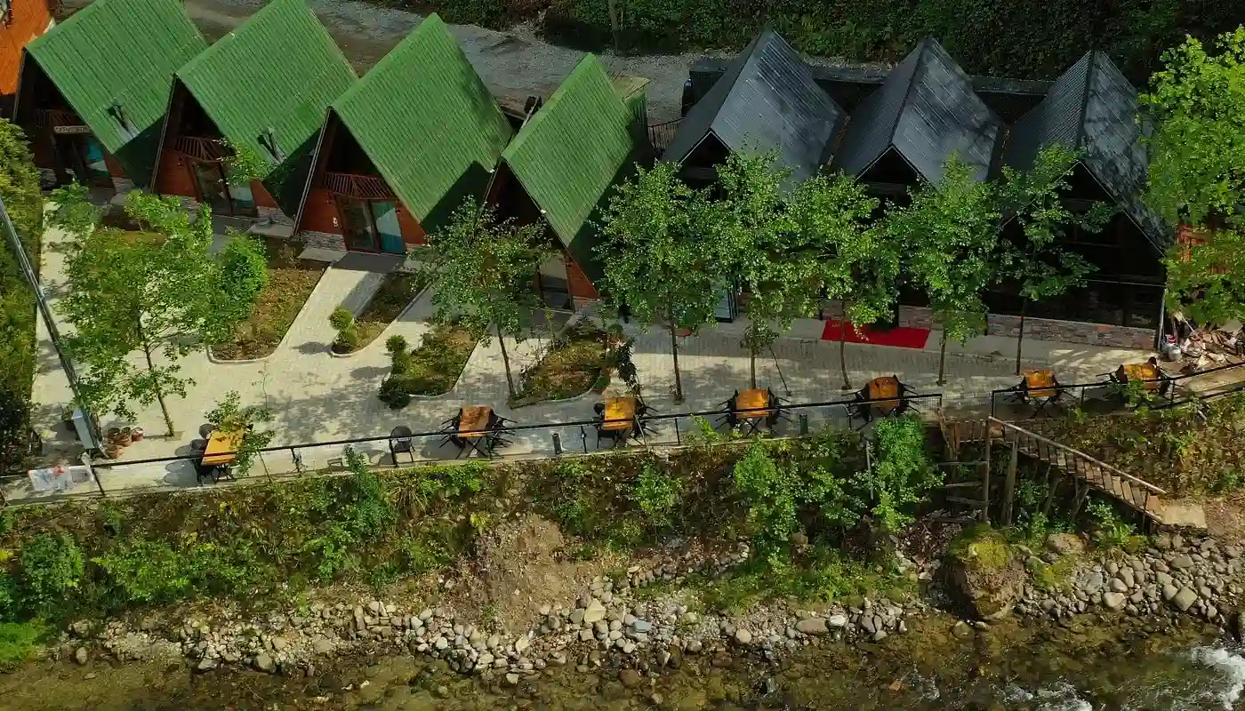 أكواخ تينورا (Tanura Bungalows)