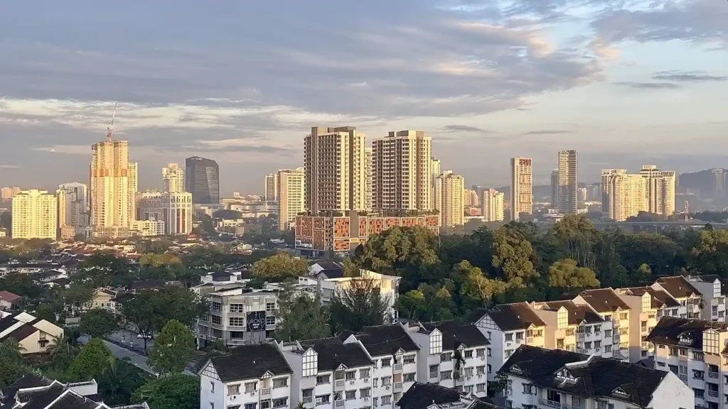 بيتالينج جايا (Petaling Jaya)