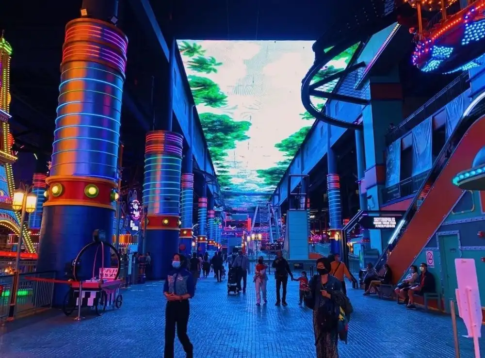 ملاهي سكاي توبوليس الداخلية (Skytropolis Indoor Theme Park)