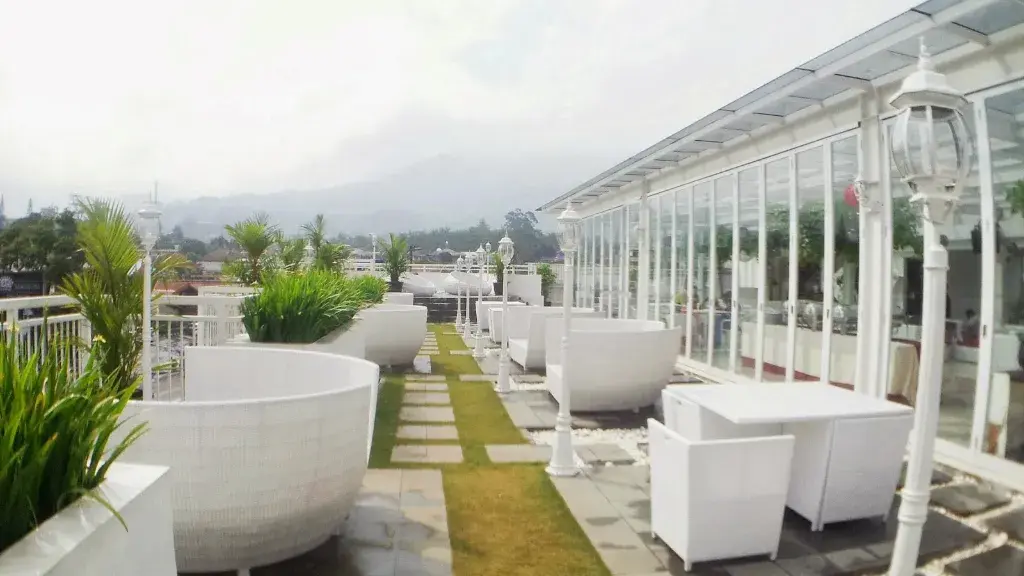 Nicole’s Kitchen & Lounge Puncak