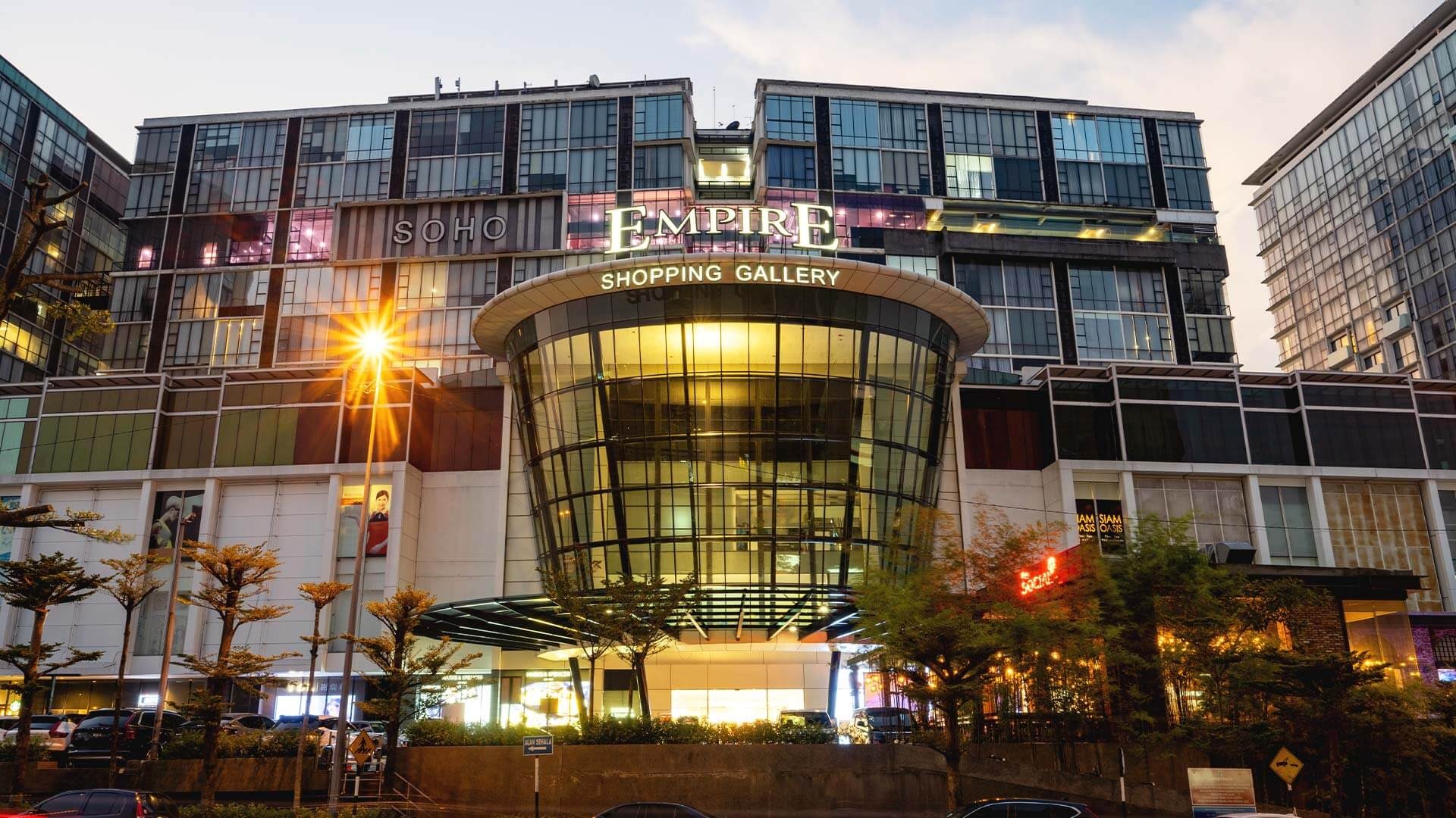 امباير شوبينج غاليري (empire shopping gallery)