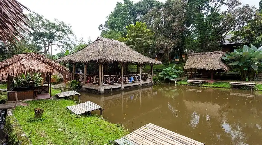 منطقة تشياتر للينابيع الحارة (Sari Ater Hot Springs)