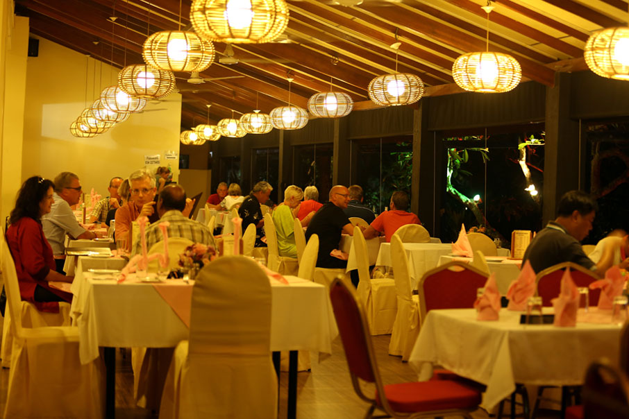 مطاعم بنتوتا - Golden Grill Restaurant in Bentota