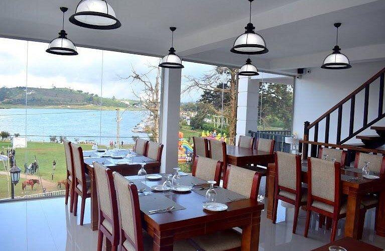 Royal Lake Restaurant, Nuwara Eliya, Sri Lanka