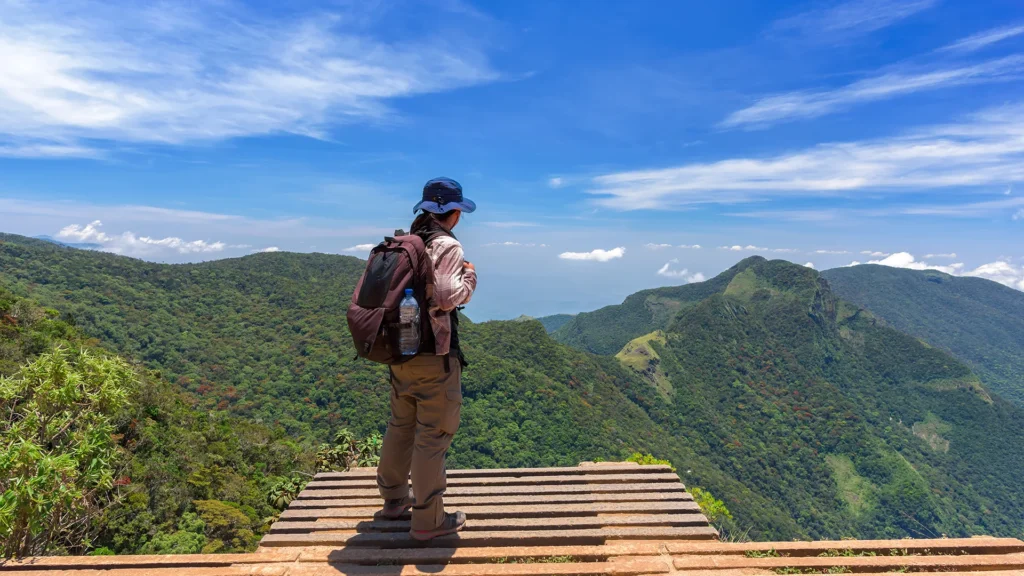  Horton Plains National Park and World's End in Nuwara Eliya, Sri Lanka