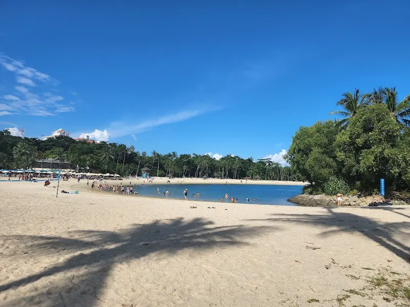 3. شاطئ تانجونج – Tanjong Beach