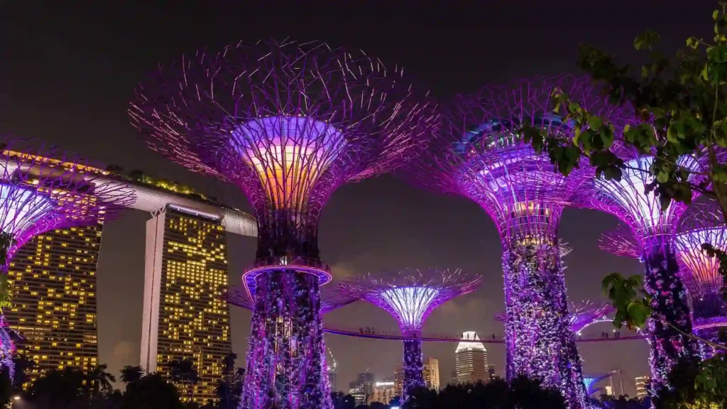 Gardens by the Bay (حدائق الخليج)